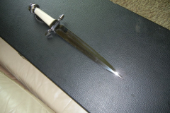 JohnBethknifeToothpickHighRes2