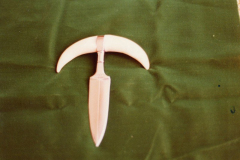 PushKnifeHighRes2