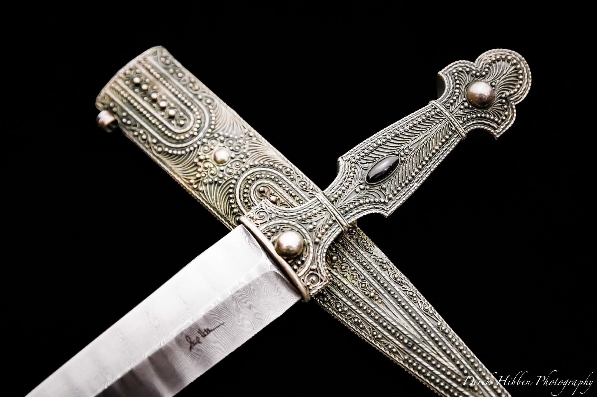 From the Hibben Private Collection: Gil Hibben/Zaza Revishvili Damascus Dagger Collaboration - Image 3