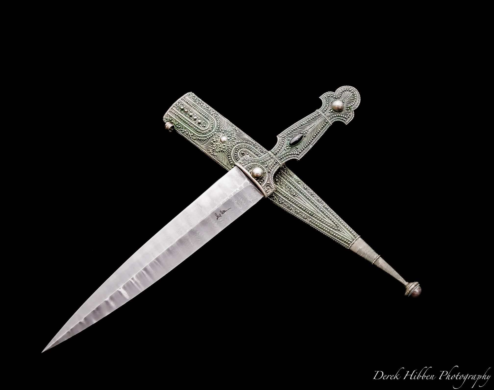 dagger gil zaza